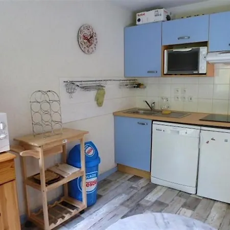 Apartment Appartement Expose Ouest Avec Balcon Et Parking Couvert 6 Couchages Apartment *